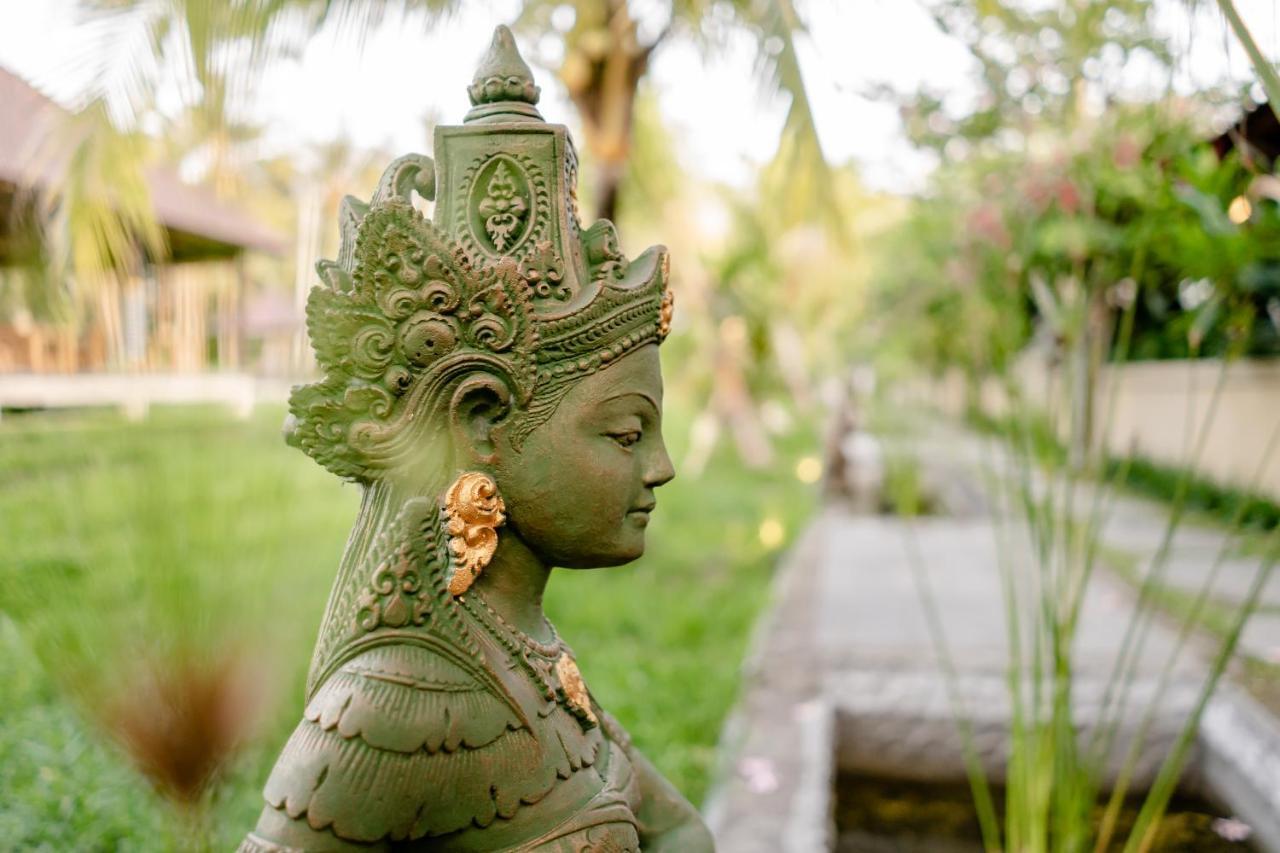 Santosha Villas & Spa Ubud Exteriör bild
